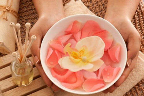 http--thammyquoctebally.com-wp-content-uploads-2014-06-nuoc-hoa-hong