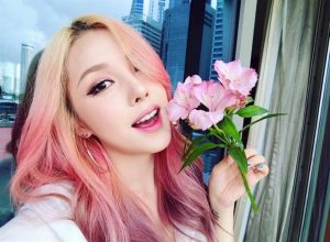 b78043ffa7be4ee017af